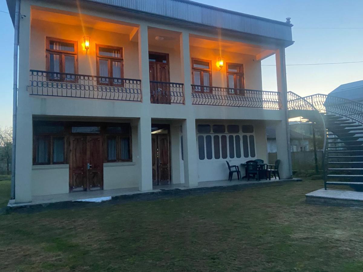 Luka Family Guest House Batum Dış mekan fotoğraf