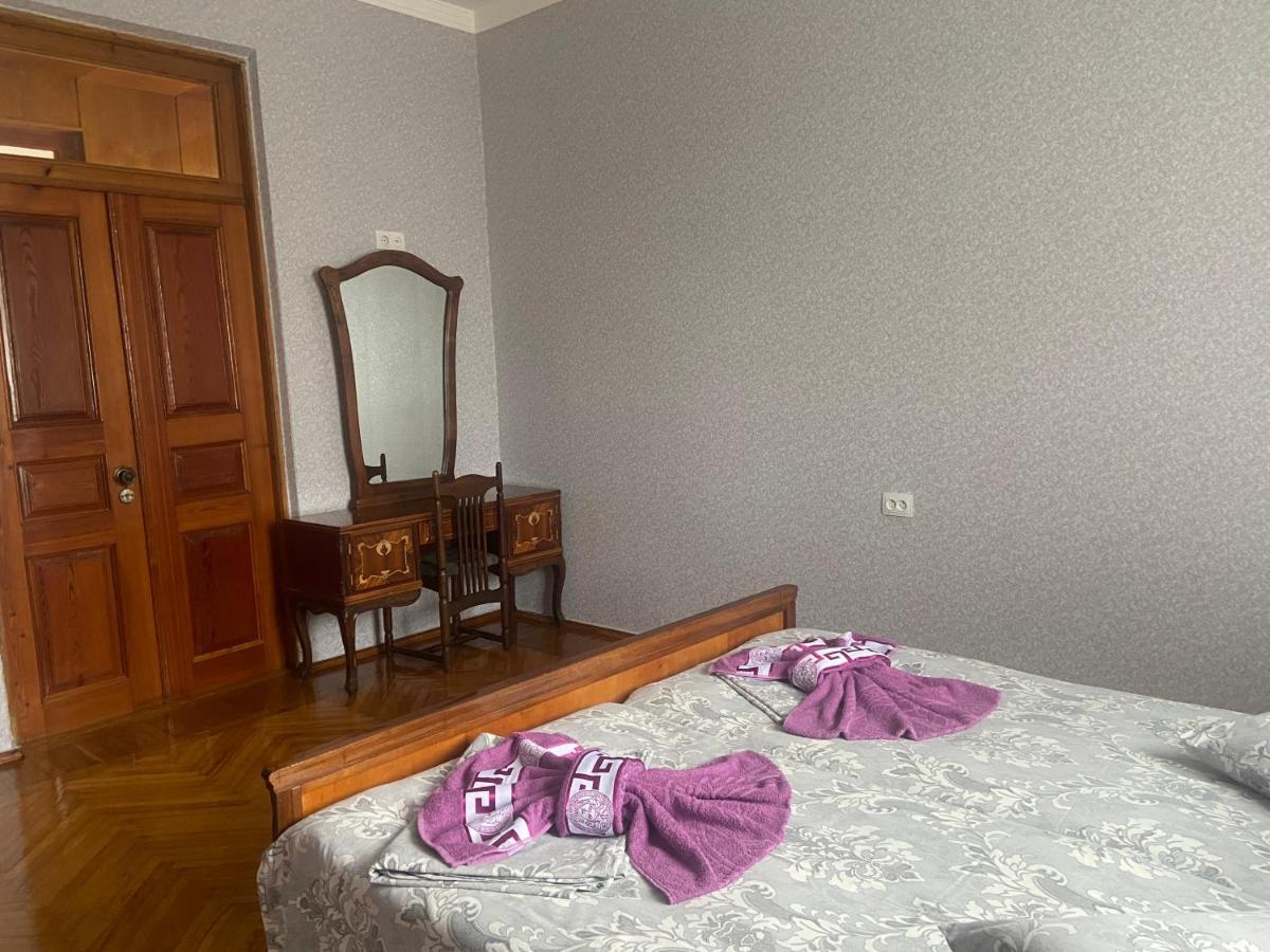 Luka Family Guest House Batum Dış mekan fotoğraf
